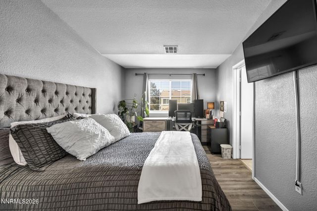 5650 El Paseo Drive 102, Sparks, NV 89436