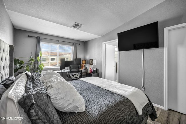 5650 El Paseo Drive 102, Sparks, NV 89436