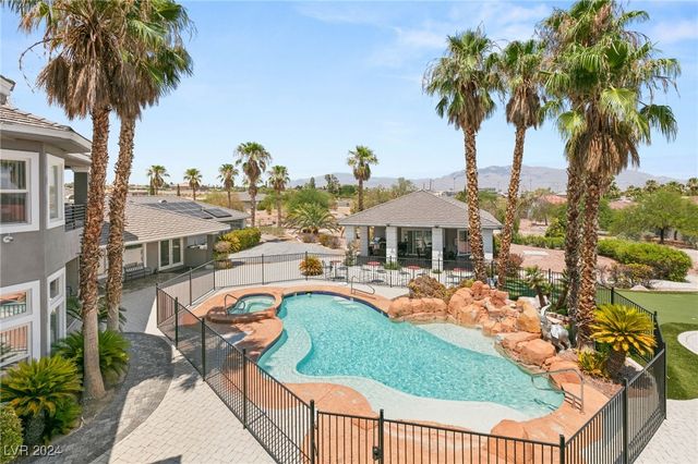 5930 North El Capitan Way, Las Vegas, NV 89149