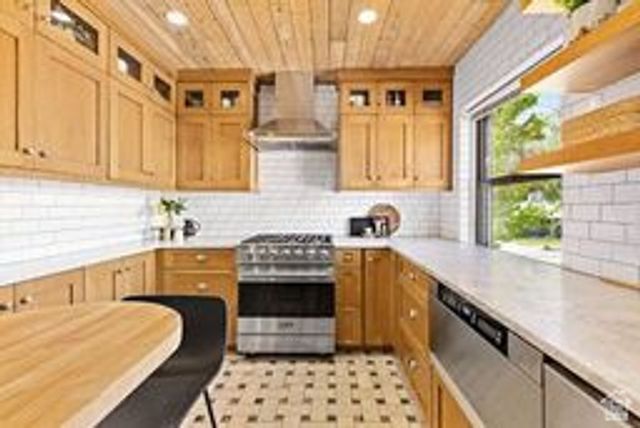 1569 E 1700 S, Salt Lake City, UT 84105