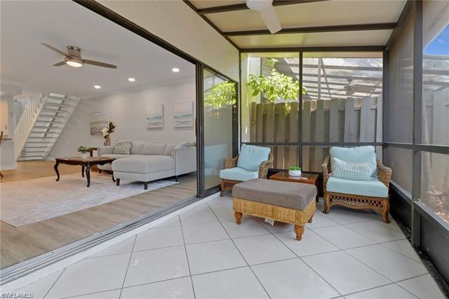 790 Meadowland DR 29-2, Naples, FL 34108