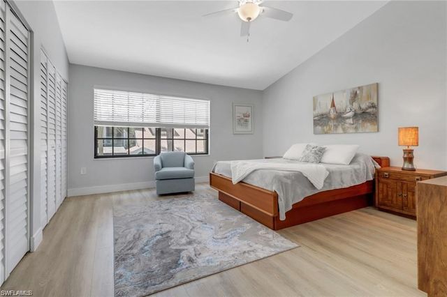 790 Meadowland DR 29-2, Naples, FL 34108