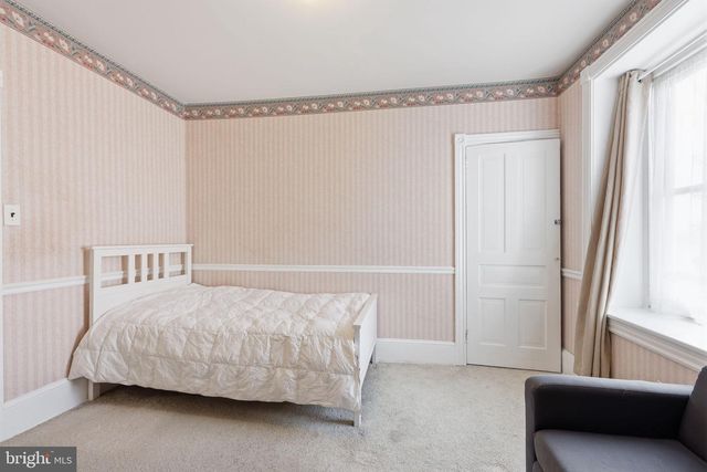 608 WASHINGTON LN, Jenkintown, PA 19046