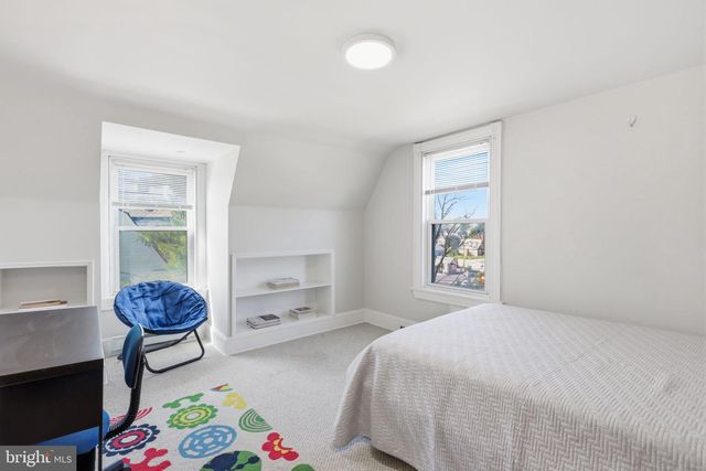 608 WASHINGTON LN, Jenkintown, PA 19046