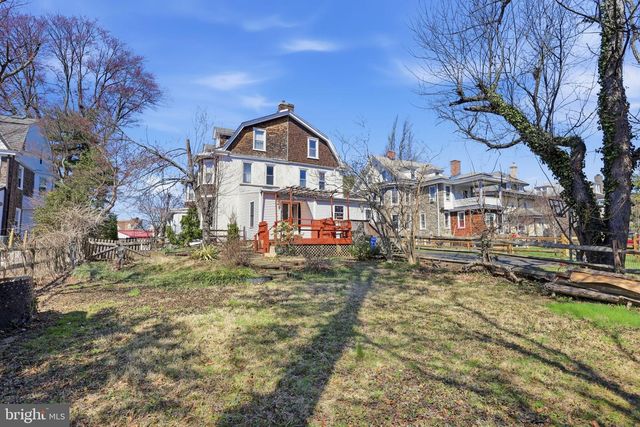 608 WASHINGTON LN, Jenkintown, PA 19046