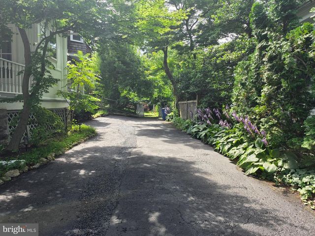 608 WASHINGTON LN, Jenkintown, PA 19046