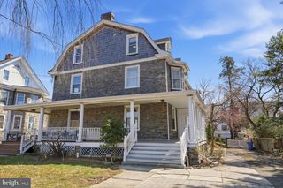608 WASHINGTON LN, Jenkintown, PA 19046