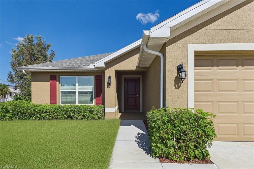 2807 NW 5th ST, CAPE CORAL, FL 33993 — photo 2