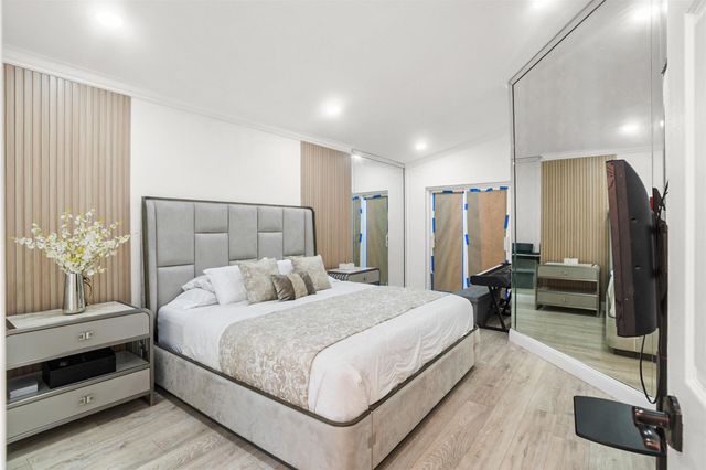 1427 Seagrape Cir, Weston, FL 33326