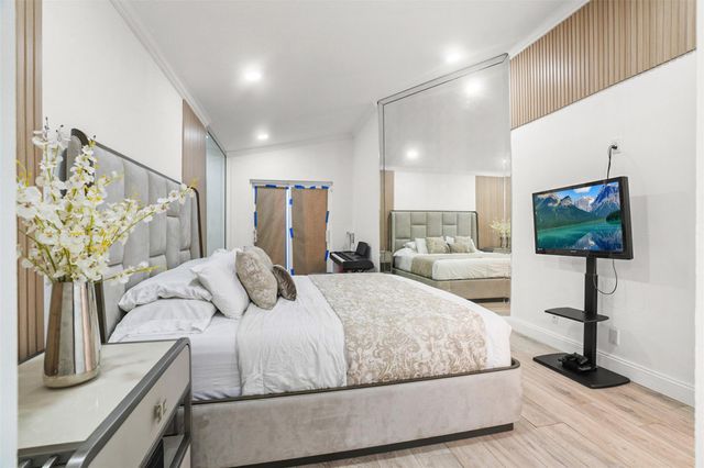 1427 Seagrape Cir, Weston, FL 33326