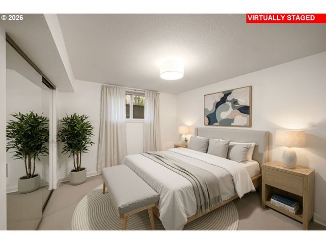 3505 Sw DOSCH Rd, Portland, OR 97239