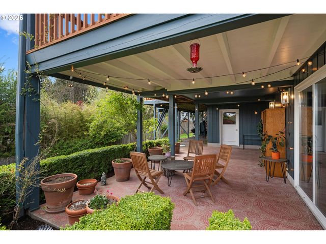 3505 Sw DOSCH Rd, Portland, OR 97239