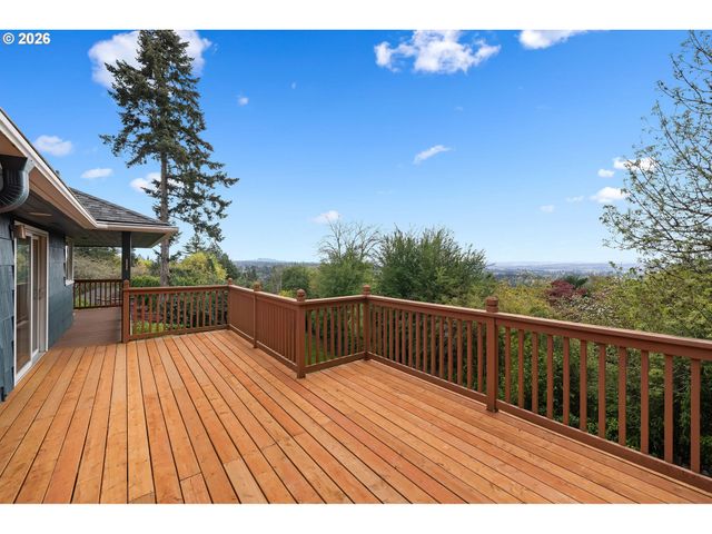 3505 Sw DOSCH Rd, Portland, OR 97239