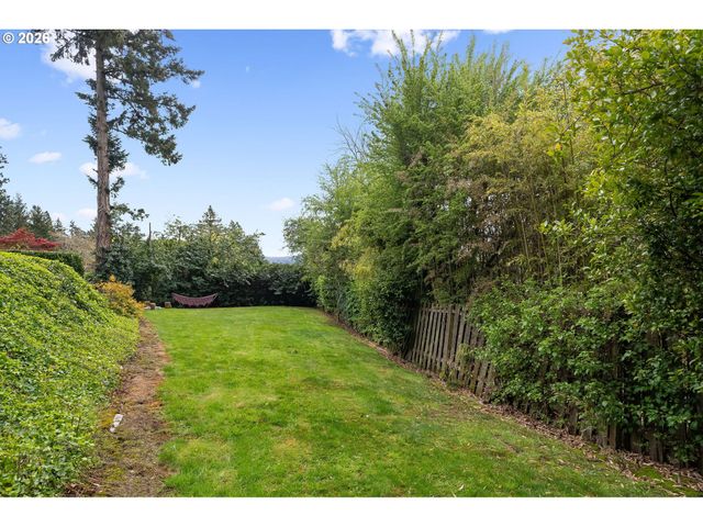 3505 Sw DOSCH Rd, Portland, OR 97239