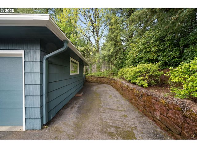 3505 Sw DOSCH Rd, Portland, OR 97239
