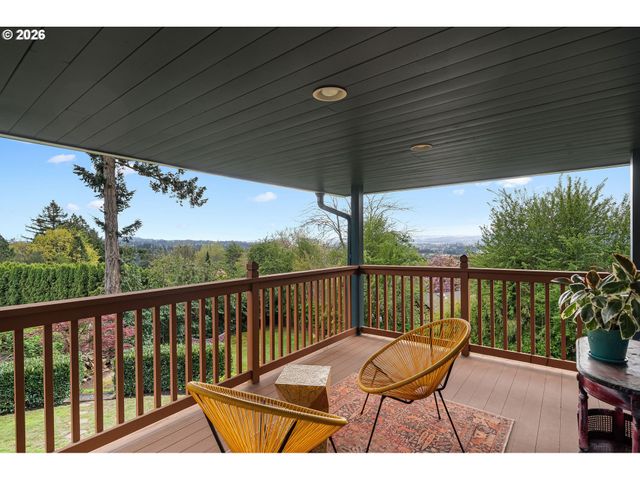 3505 Sw DOSCH Rd, Portland, OR 97239