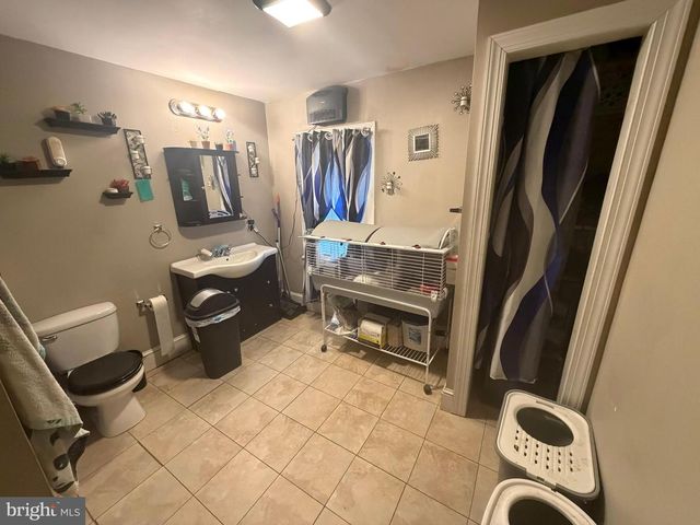 9 E BASIN ST, Norristown, PA 19401