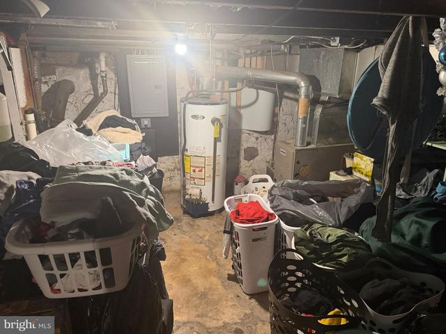 9 E BASIN ST, Norristown, PA 19401