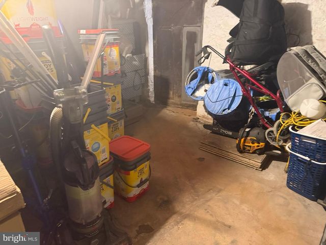 9 E BASIN ST, Norristown, PA 19401