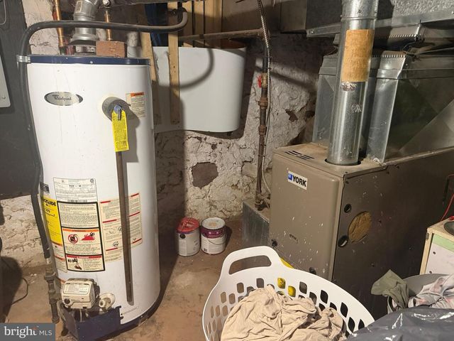 9 E BASIN ST, Norristown, PA 19401