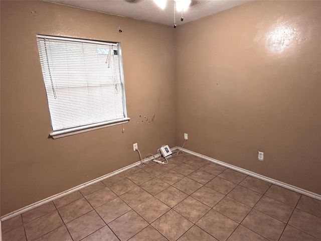 726 Holliday Lane, Duncanville, TX 75116