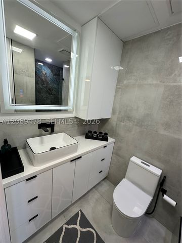 6039 Collins Ave 310, Miami Beach, FL 33140