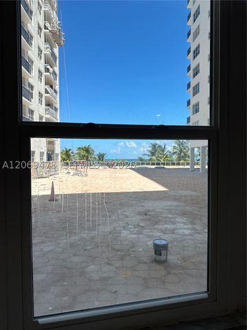 6039 Collins Ave 310, Miami Beach, FL 33140