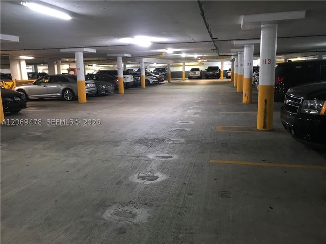 6039 Collins Ave 310, Miami Beach, FL 33140