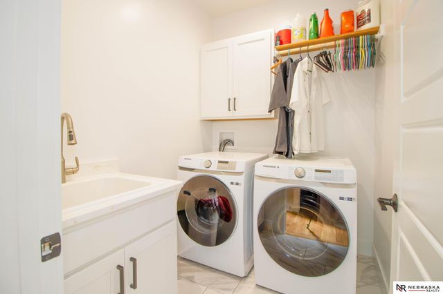 7800 Augustine Avenue, Lincoln, NE 68516