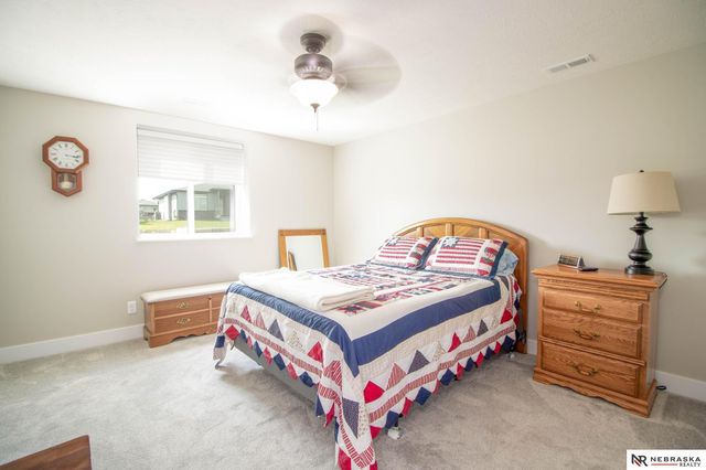 7800 Augustine Avenue, Lincoln, NE 68516