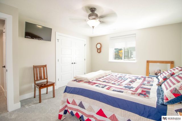 7800 Augustine Avenue, Lincoln, NE 68516