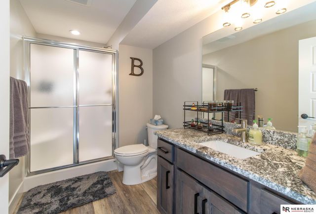 7800 Augustine Avenue, Lincoln, NE 68516