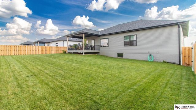 7800 Augustine Avenue, Lincoln, NE 68516