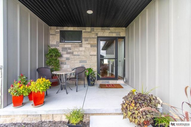 7800 Augustine Avenue, Lincoln, NE 68516