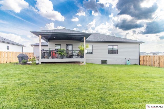 7800 Augustine Avenue, Lincoln, NE 68516