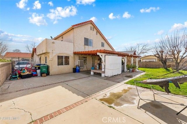 43903 11th, Lancaster, CA 93535