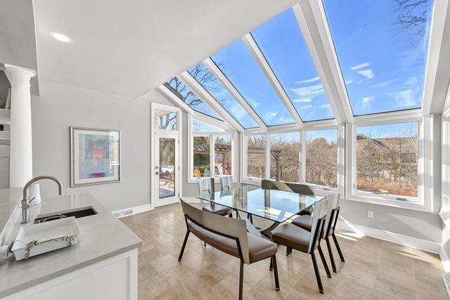 11415 N Stonefield COURT, Mequon, WI 53092