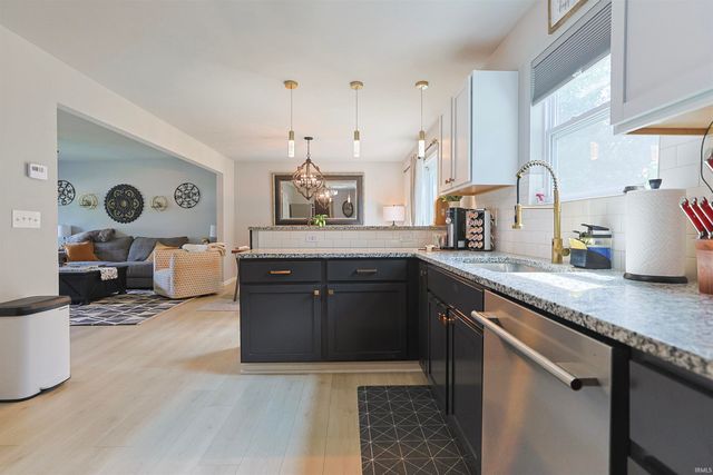 53507 Limerick Drive, South Bend, IN 46628