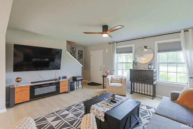 53507 Limerick Drive, South Bend, IN 46628