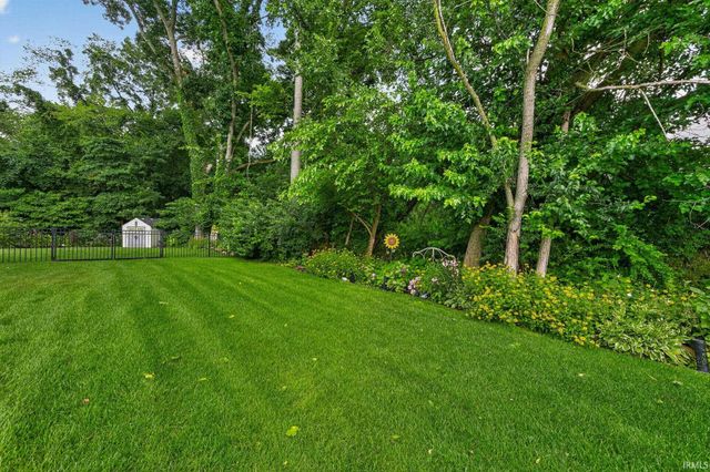53507 Limerick Drive, South Bend, IN 46628