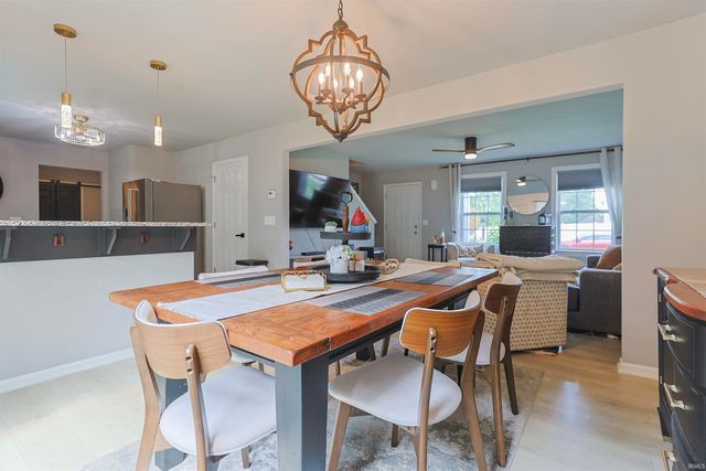 53507 Limerick Drive, South Bend, IN 46628