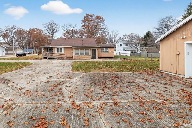 22747 Lake Shore Drive, Elkhart, IN 46514