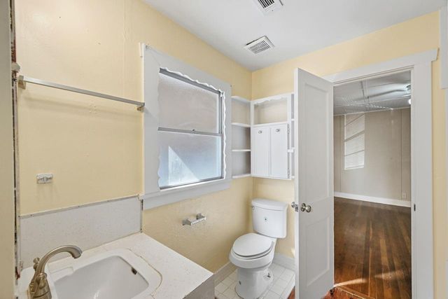 7921 Pointer Street, Houston, TX 77016