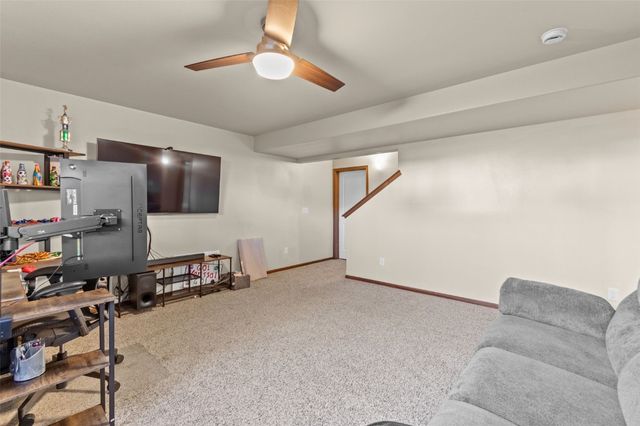 1370 Whipple Court, North Liberty, IA 52317