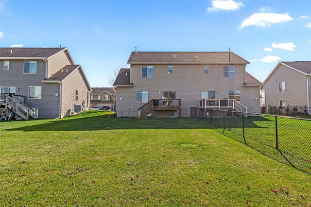1370 Whipple Court, North Liberty, IA 52317