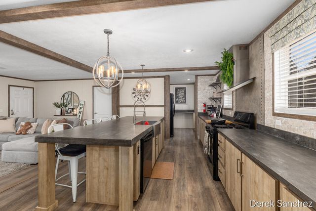 7296 W Maize Drive, Belmont, MI 49306