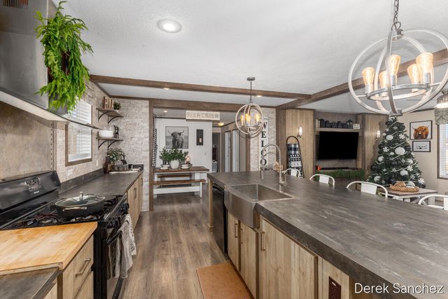 7296 W Maize Drive, Belmont, MI 49306