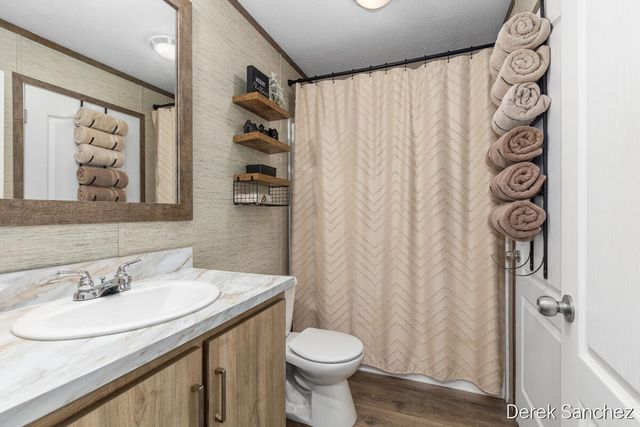 7296 W Maize Drive, Belmont, MI 49306