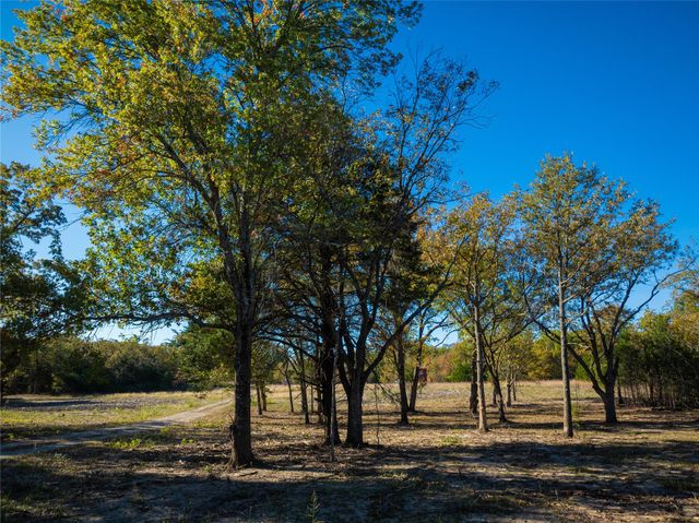 2270 County Road 2360, Decatur, TX 76234