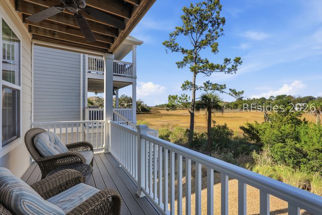 4 Carlen Cv, Hilton Head Island, SC 29926
